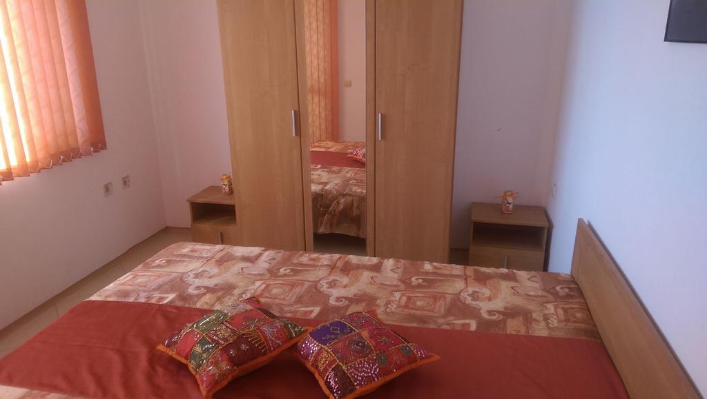 Adonai Apartments Νεσέμπαρ Εξωτερικό φωτογραφία